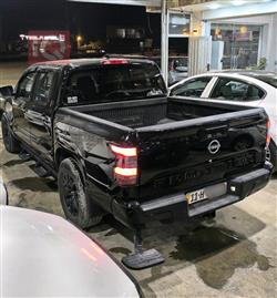 نيسان فرونتر